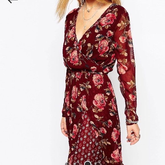 👀ISO👀 A&F Wrap Front Chiffon Maxi Dress Size M/L - Picture 3 of 4